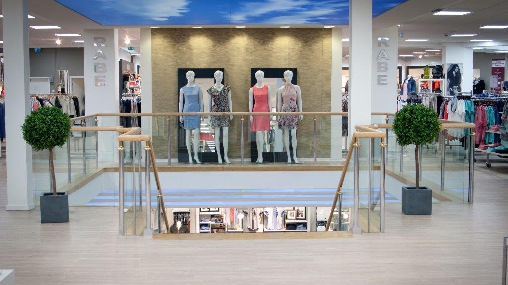 Das Modehaus Schulte in Schapen macht Shopping im Emsland attraktiv.