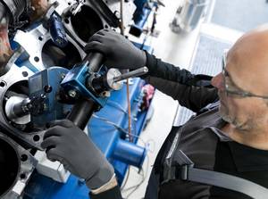 Mobile Reparaturlösungen für große Motorenteile werden im Emsland entwickelt. Foto: Bücker + Essing GmbH